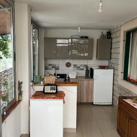 Kuca Za Odmor Ana * Ugrinici