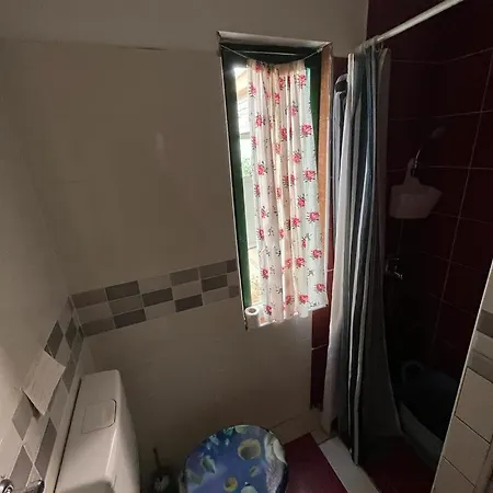 Kuca Za Odmor Ana * Ugrinici