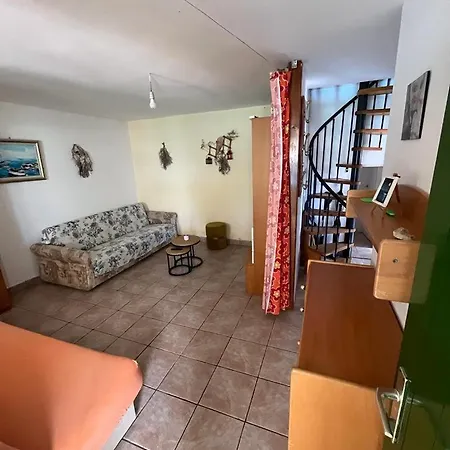 Kuca Za Odmor Ana Ugrinici