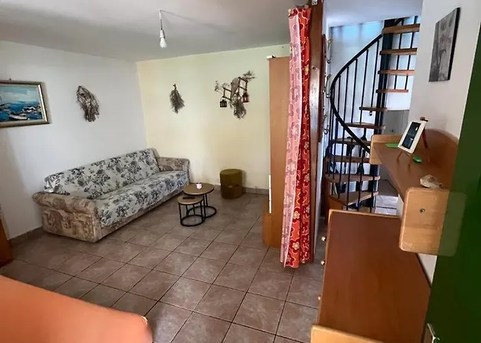 Kuca Za Odmor Ana Ugrinici